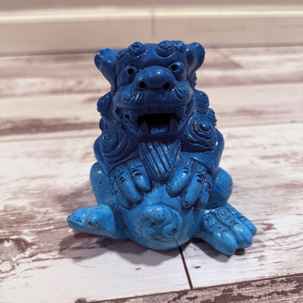 Foo Dog Sculpture